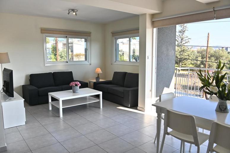 Edessis Beach House Лімасол Екстер'єр фото